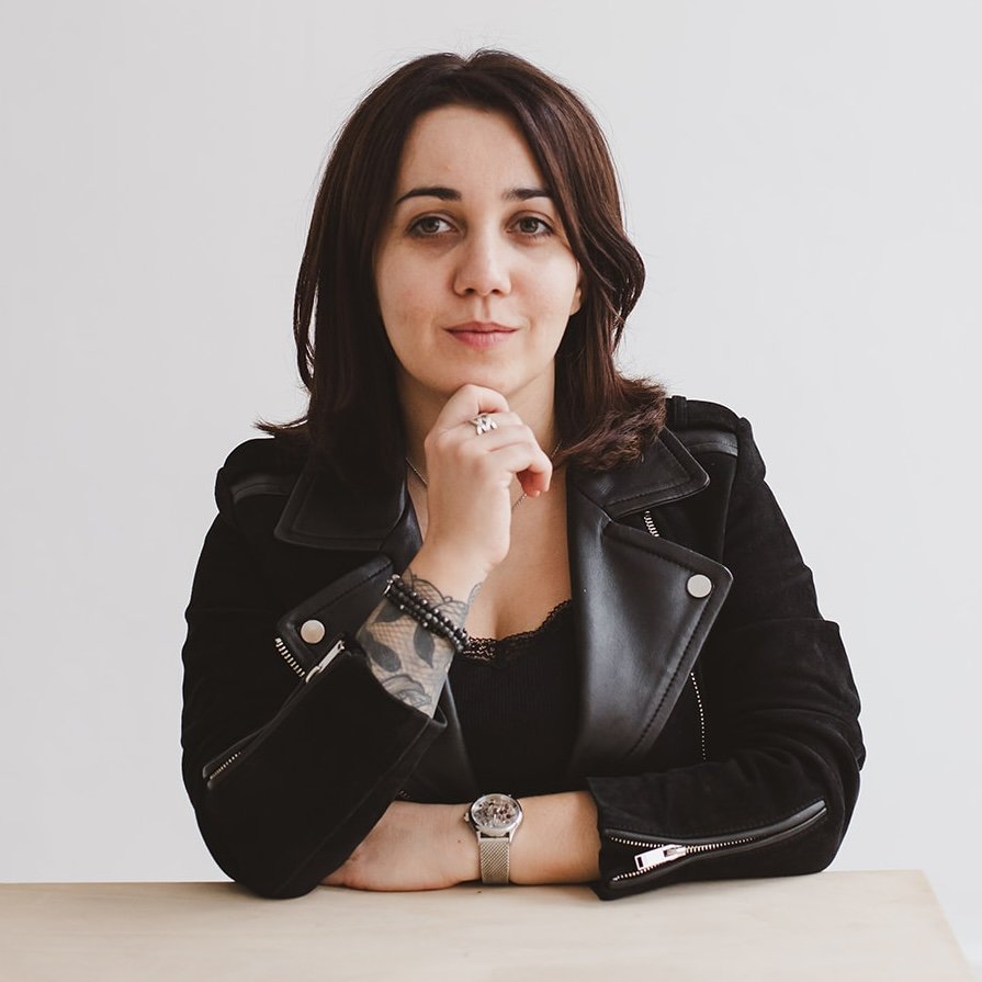 Sara — Cammi Studio